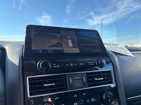 Used 2024 INFINITI QX80 Luxe image 21