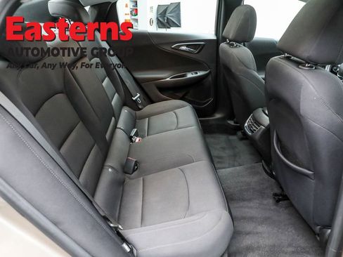 Used 2024 Chevrolet Malibu LT image 22