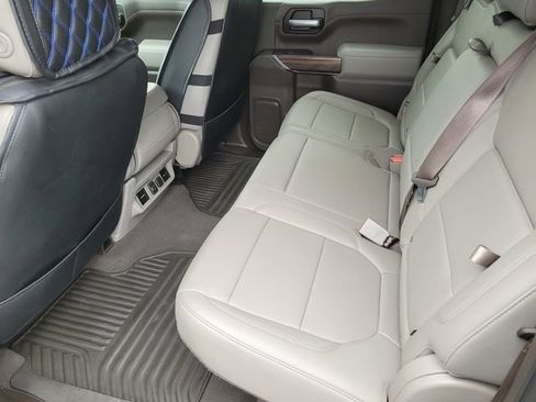 Used 2020 Chevrolet Silverado 1500 LT w/ All-Star Edition AWD/4WD image 13