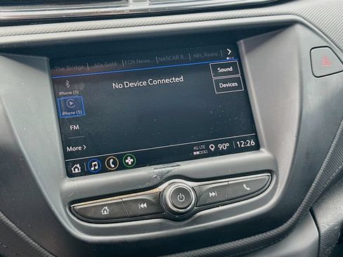 Used 2022 Chevrolet TrailBlazer LT w/ Confidence II Package FWD image 18