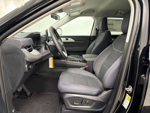 New 2026 Ford Explorer Active RWD image 13