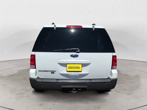 Used 2005 Ford Expedition XLT AWD/4WD image 4