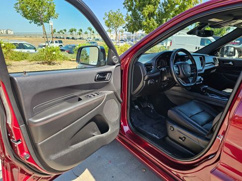 Used 2023 Dodge Durango GT image 15