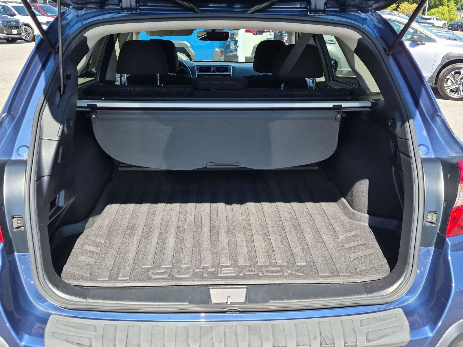 Used 2019 Subaru Outback 2.5i Premium w/ Popular Package #2 AWD/4WD image 28