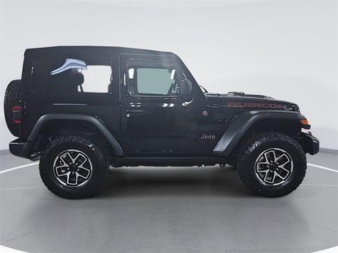 Used 2024 Jeep Wrangler Rubicon w/ Convenience Group image 2