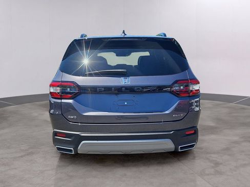 Certified 2023 Honda Pilot Elite image 5