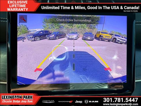 Used 2025 Jeep Grand Cherokee Limited AWD/4WD image 14