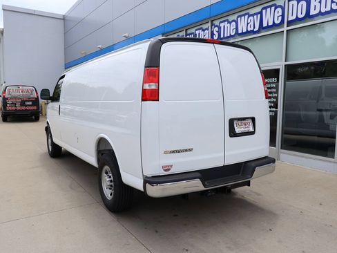 New 2026 Chevrolet Express 3500 Extended w/ Driver Convenience Package RWD image 8