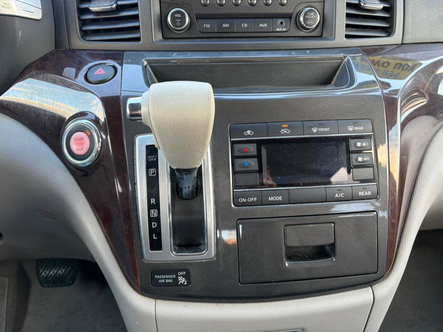Used 2013 Nissan Quest S FWD image 17
