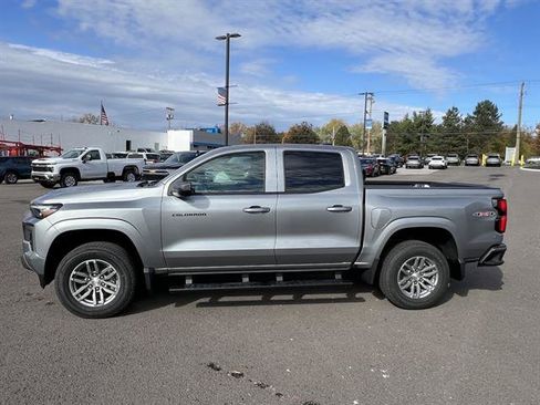 New 2026 Chevrolet Colorado LT w/ LT Convenience Package image 2