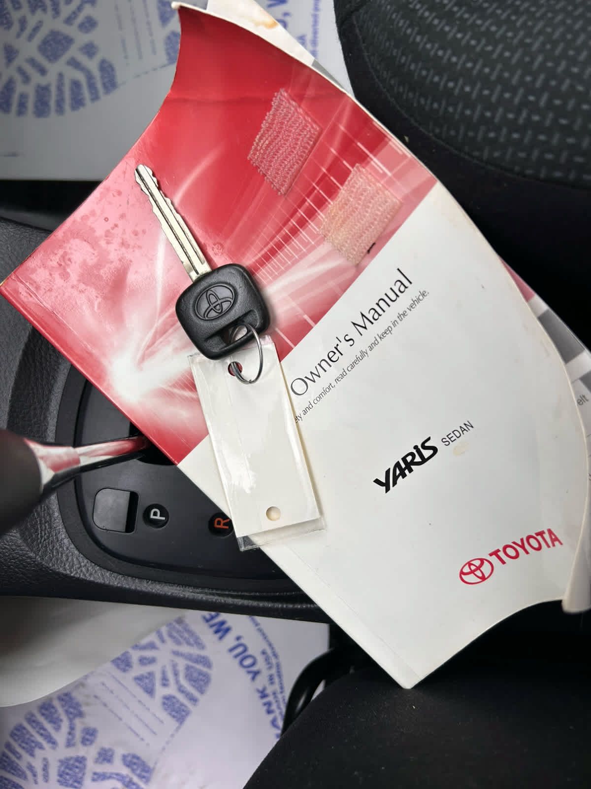 Used 2009 Toyota Yaris Sedan w/ Convenience Pkg FWD image 19