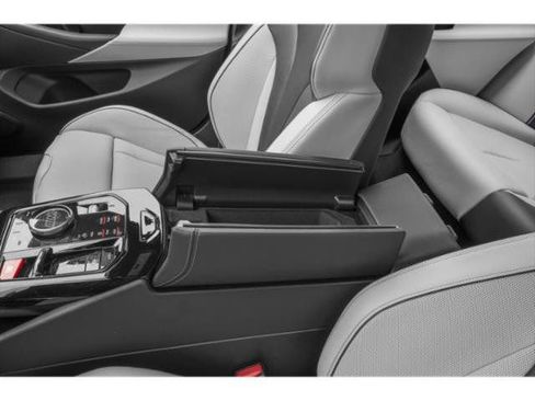 Used 2026 BMW M5 Touring w/ M Driver's Package AWD/4WD image 16