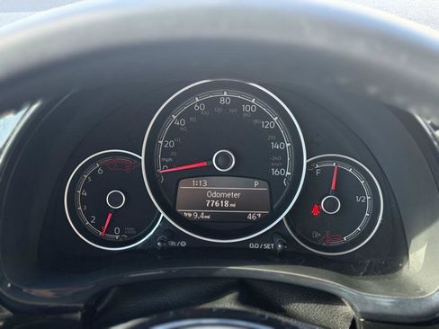 Used 2018 Volkswagen Beetle S image 27