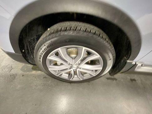 Used 2022 Honda CR-V Touring image 33