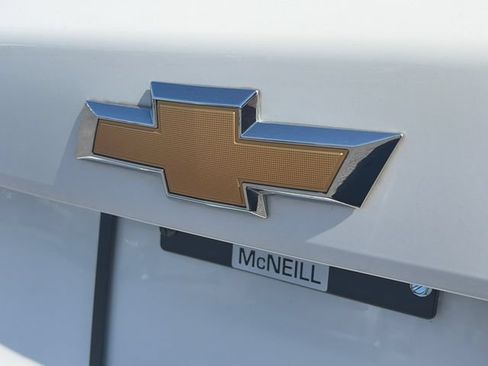 Used 2024 Chevrolet Trax LS FWD image 29