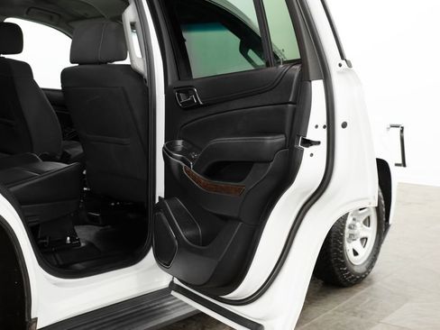 Used 2016 Chevrolet Tahoe 4WD image 18