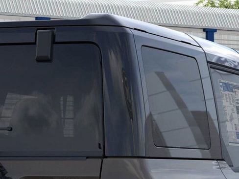 New 2025 Ford Bronco Badlands image 25