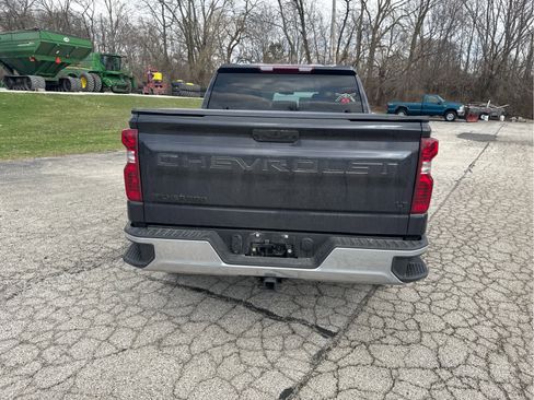 Used 2022 Chevrolet Silverado 1500 LT image 5