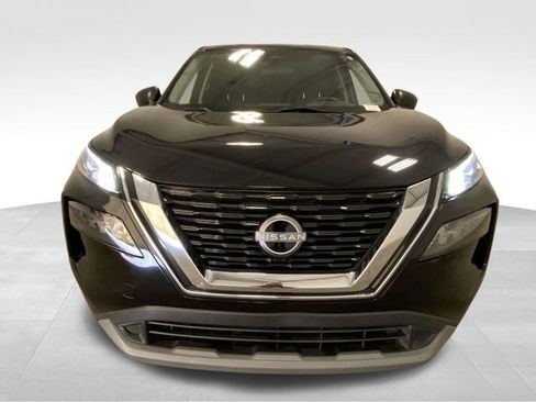 Used 2023 Nissan Rogue S image 6