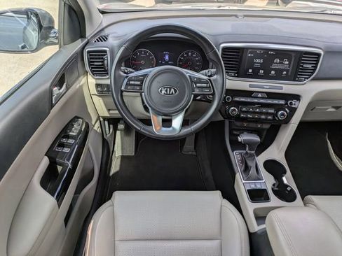 Used 2021 Kia Sportage EX FWD image 14