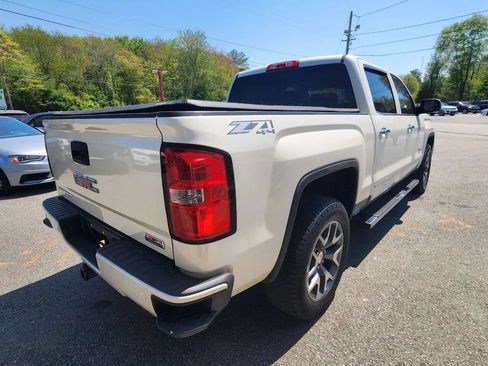 Used 2014 GMC Sierra 1500 SLT w/ All-Terrain Package AWD/4WD image 5