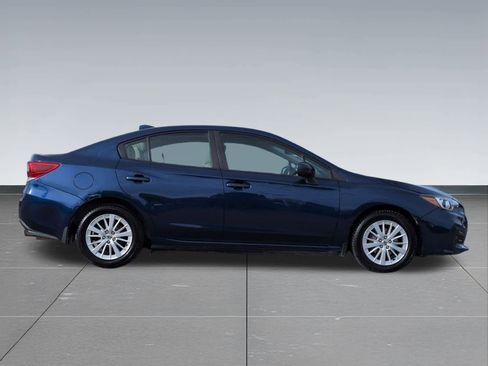 Used 2018 Subaru Impreza 2.0i Premium image 7