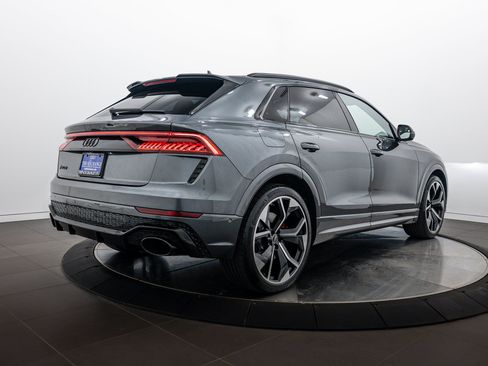 Used 2023 Audi RS Q8 w/ Black Optic Package AWD/4WD image 4