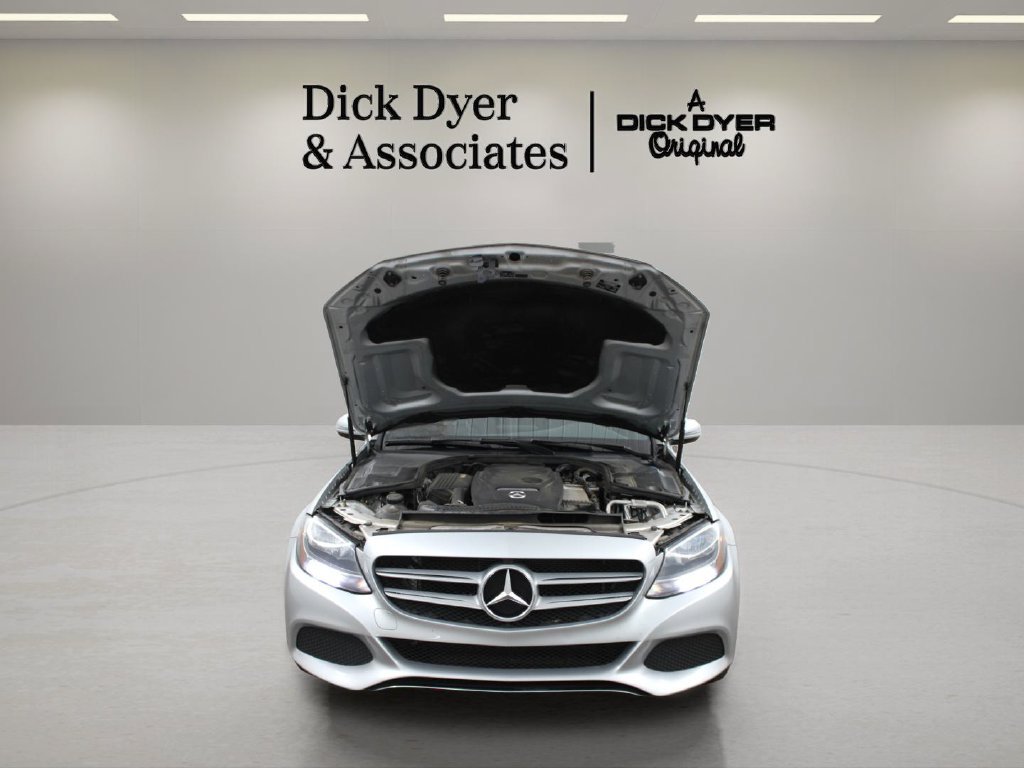 Used 2018 Mercedes-Benz C 300 Sedan image 39