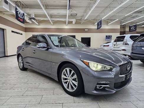 Used 2016 INFINITI Q50 3.0t Premium w/ Driver Assistance Package image 5
