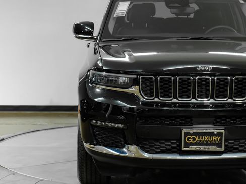 Used 2023 Jeep Grand Cherokee L Limited AWD/4WD image 57