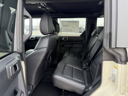 New 2025 Ford Bronco Outer Banks AWD/4WD image 6