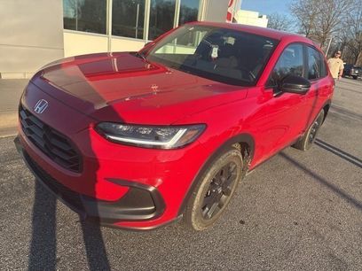 Used 2025 Honda HR-V Sport
