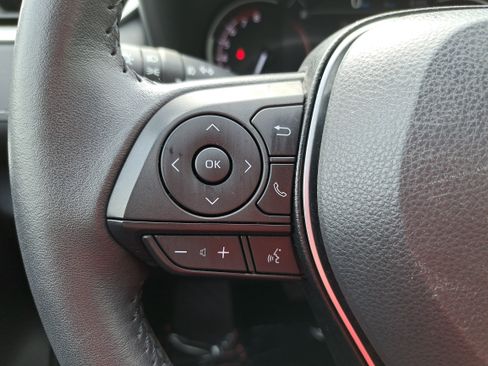 Used 2024 Toyota RAV4 XLE Premium FWD image 17