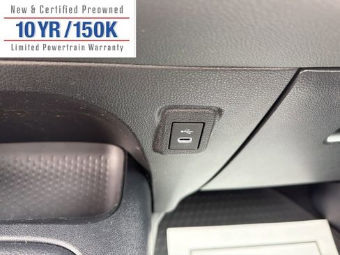 Used 2023 Toyota Corolla LE image 26