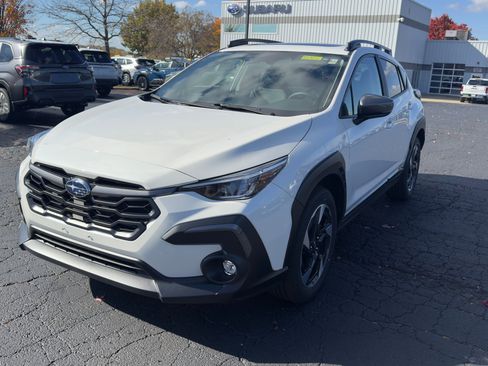 Certified 2025 Subaru Crosstrek 2.5i Limited w/ Crosstrek Mirror Package image 7