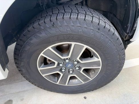 Certified 2018 Ford F150 XLT w/ Equipment Group 302A Luxury AWD/4WD image 46
