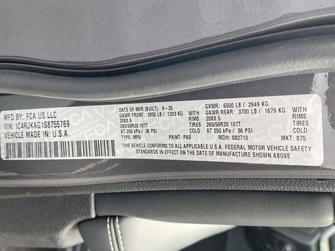 New 2025 Jeep Grand Cherokee L Altitude image 20