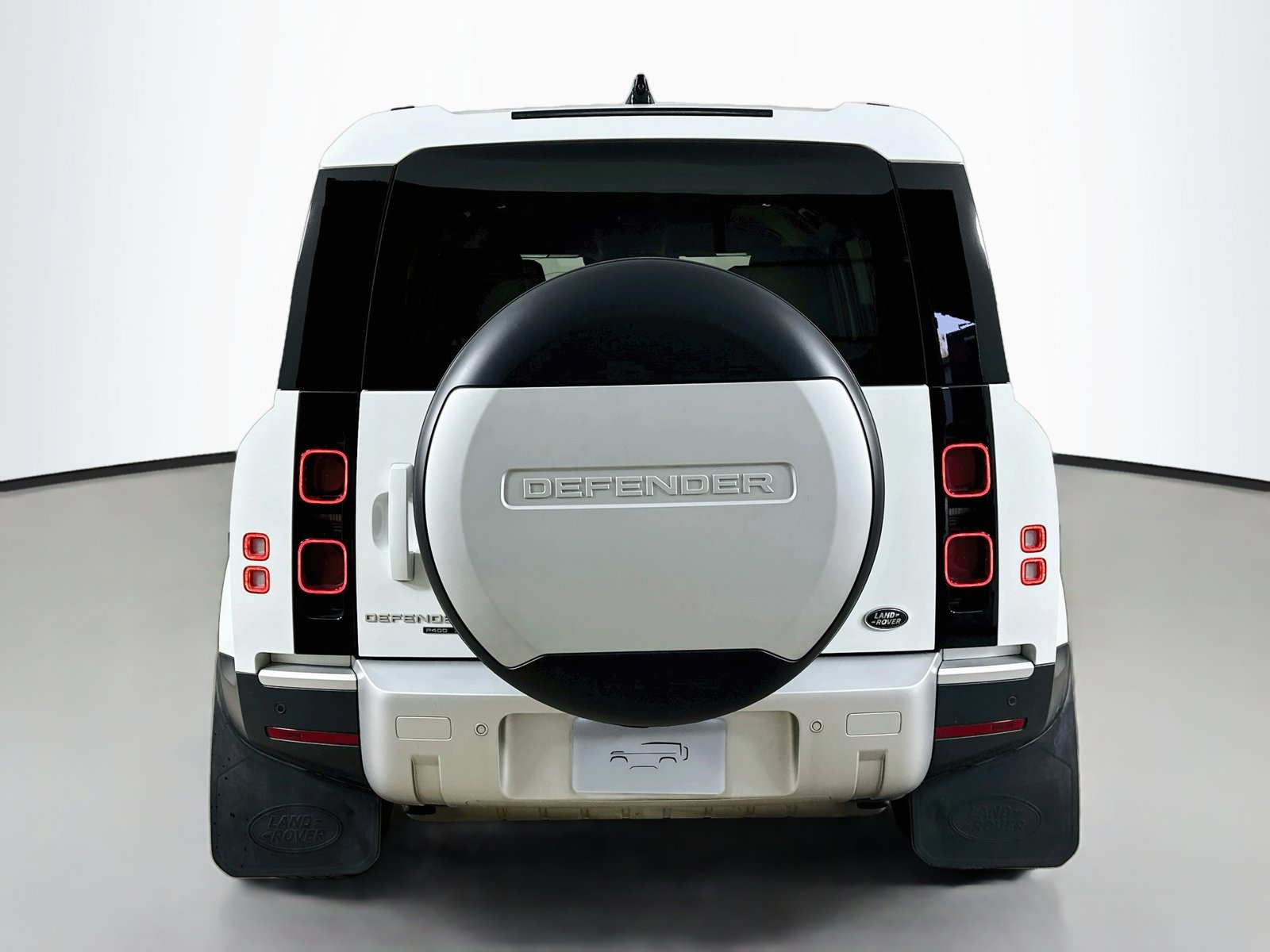 Used 2020 Land Rover Defender 110 SE AWD/4WD image 6