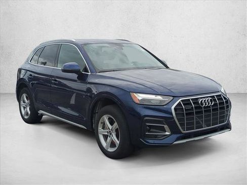 Used 2022 Audi Q5 2.0T Premium image 3