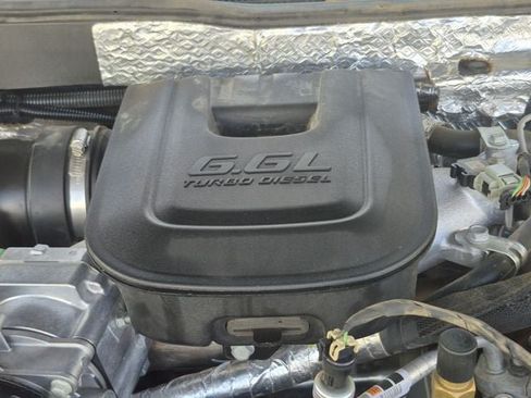 Used 2016 Chevrolet Silverado 2500 LTZ AWD/4WD image 23