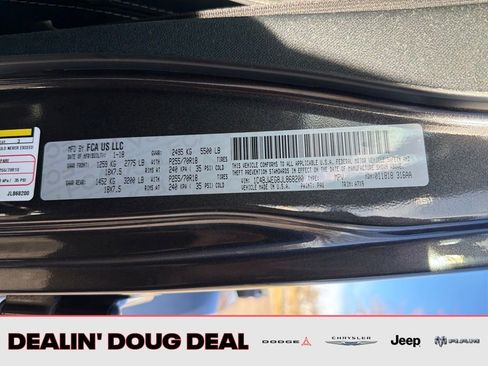 Used 2018 Jeep Wrangler Unlimited Sahara image 28