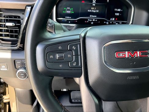 Used 2023 GMC Sierra 1500 AT4 w/ AT4 Premium Package AWD/4WD image 24