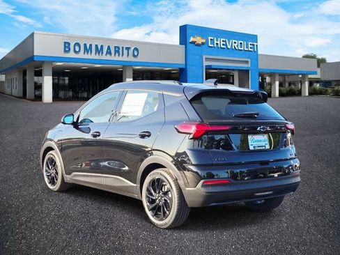 New 2027 Chevrolet Bolt RS w/ Technology Package FWD image 3