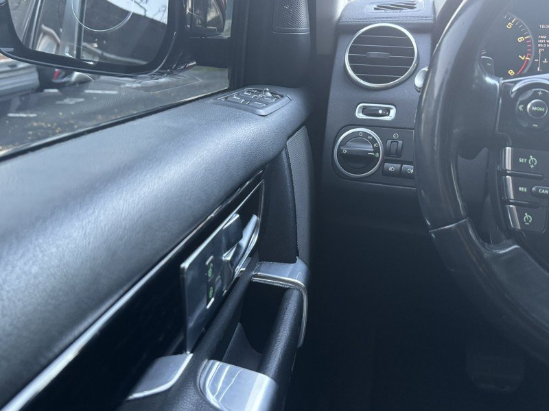 Used 2014 Land Rover LR4 HSE AWD/4WD image 15
