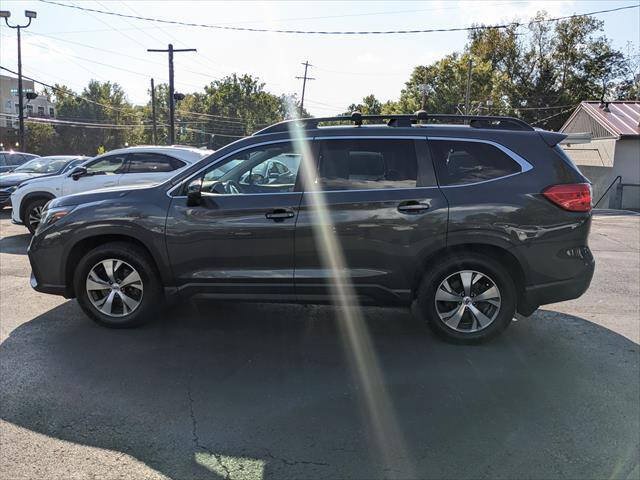 Used 2023 Subaru Ascent Premium w/ Convenience Package AWD/4WD image 2