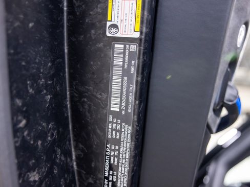 Used 2022 Maserati MC20 Coupe image 48