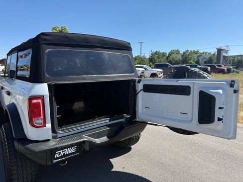 Used 2022 Ford Bronco Black Diamond AWD/4WD image 12