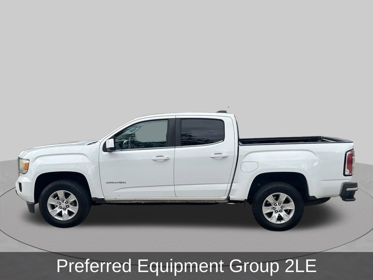 Used 2018 GMC Canyon SLE w/ SLE Convenience Package RWD image 2