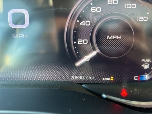 Used 2024 RAM 1500 Limited image 9