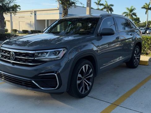 Used 2022 Volkswagen Atlas Cross Sport SEL Premium R-Line AWD/4WD image 2